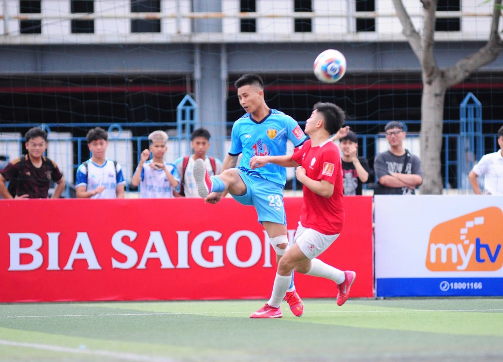 Trái bóng tranh cúp Bia Saigon Dragon 2025 chính thức lăn tại đất cảng Hải Phòng