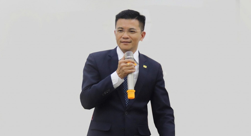 Ông Đỗ Xuân Long – Giám đốc SHB Chi nhánh Kinh Đô đánh giá cao uy tín, chất lượng đào tạo của Trường Đại học Đông Đô