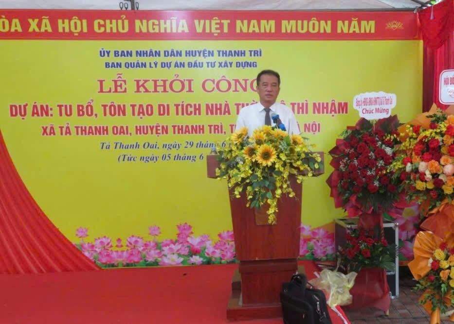 Ông Ngô Văn Tuấn Phó Chủ tịch Thường trực Hội đồng họ Ngô Việt Nam, Bí thư Đảng ủy, Chủ tịch HĐQT Tổng Công ty Xây dựng Đường Thuỷ phát biểu lại buổi lễ.