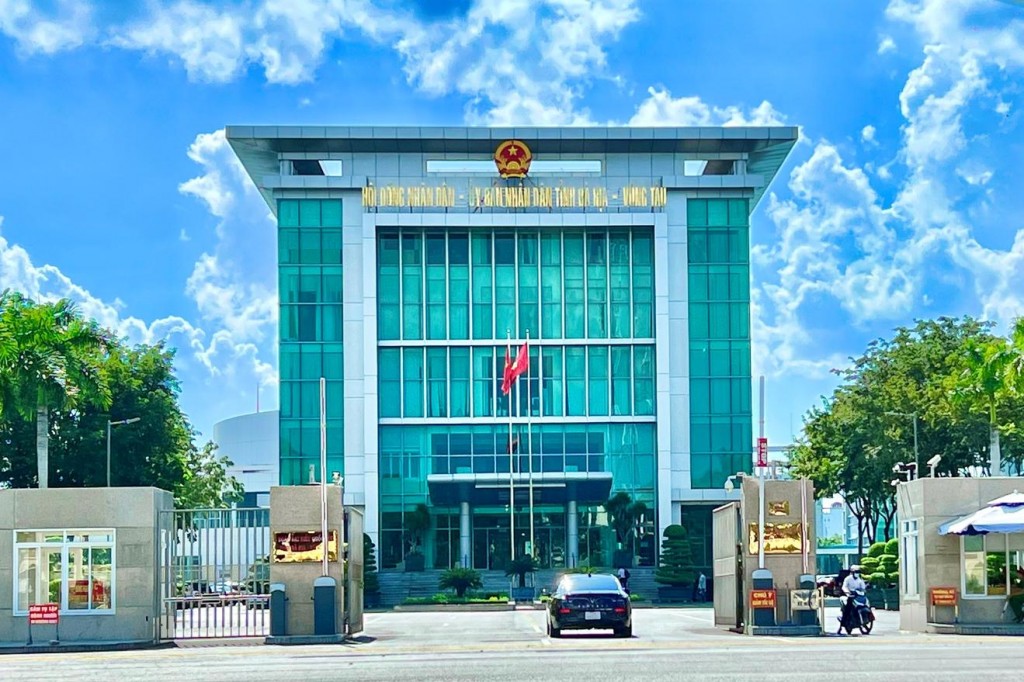Danh sách Bí thư, Chủ tịch UBND 30 phường, xã, đặc khu mới