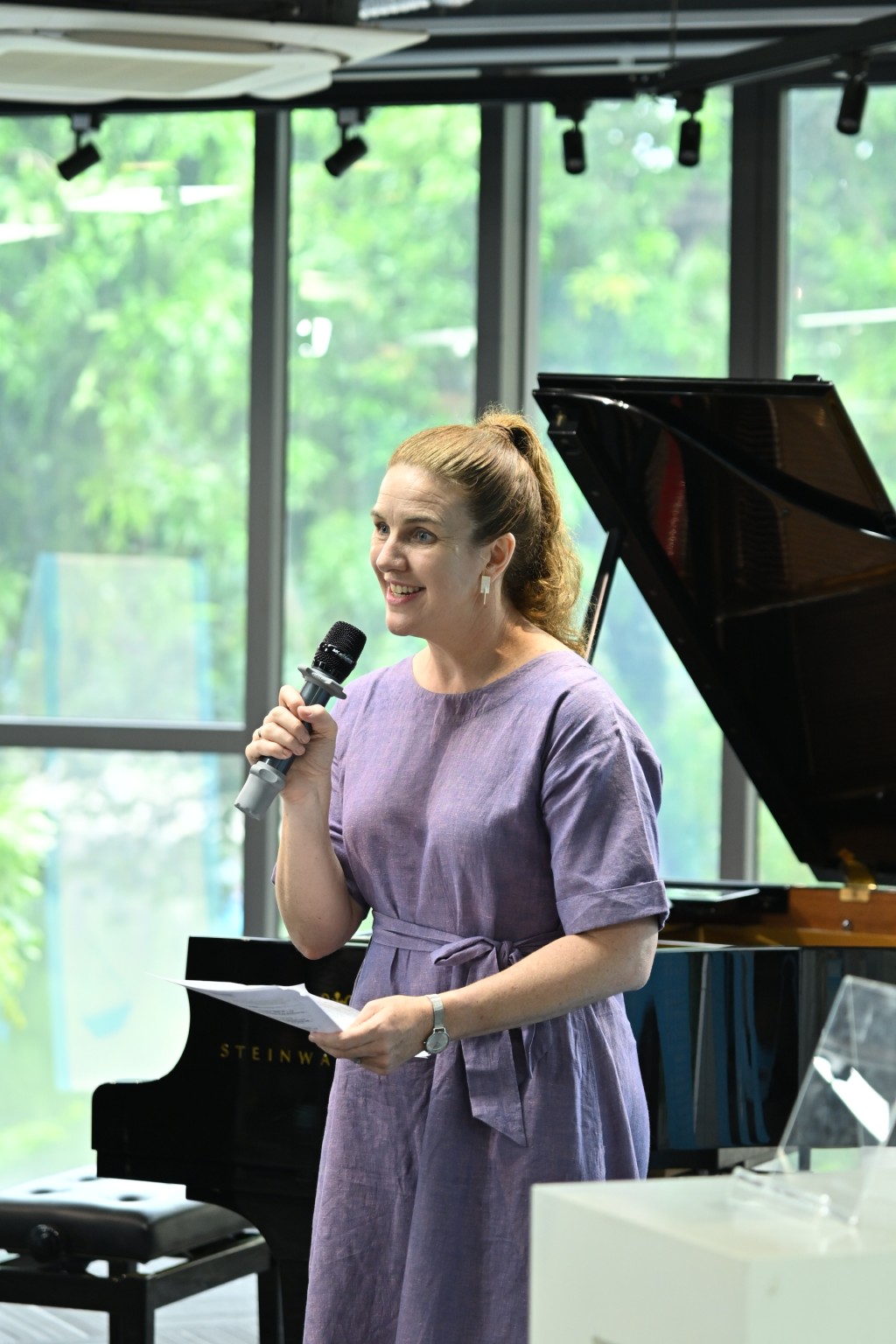 Bà Cathy McWilliam - Bí thư thứ nhất về Hợp tác phát triển, Đại sứ quán Australia tại Việt Nam chia sẻ tại sự kiện