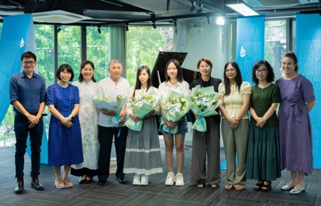 Trưng bày 268 ý tưởng sáng tác “Gặp tôi trong tương lai”