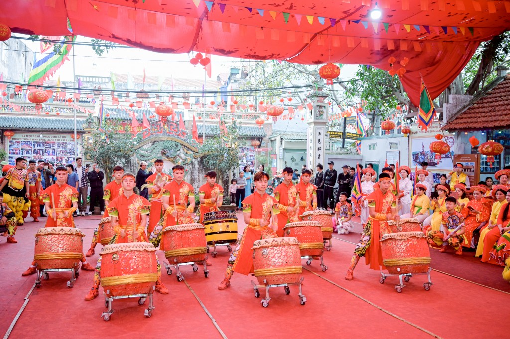 Lễ hội truyền thống tại đình Giang Cao