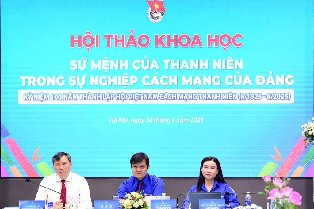 Ủy viên dự khuyết Trung ương Đảng, Bí thư thứ nhất Trung ương Đoàn Bùi Quang Huy; Phó Giám đốc Học viện Chính trị Quốc gia Hồ Chí Minh Lê Văn Lợi; Bí thư Trung ương Đoàn, Chủ tịch  Hội đồng Đội Trung ương  Nguyễn Phạm Duy Trang