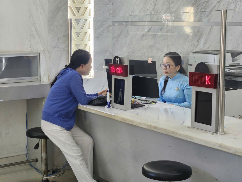 Người dân được hướng dẫn Người dân được hướng dẫn