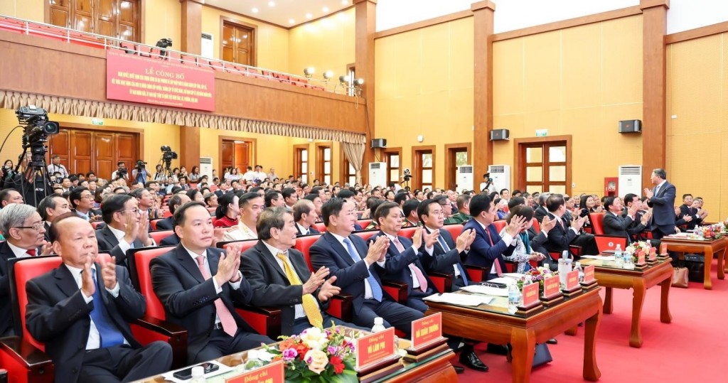Đại biểu dự lễ công bố (Ảnh: BKH)
