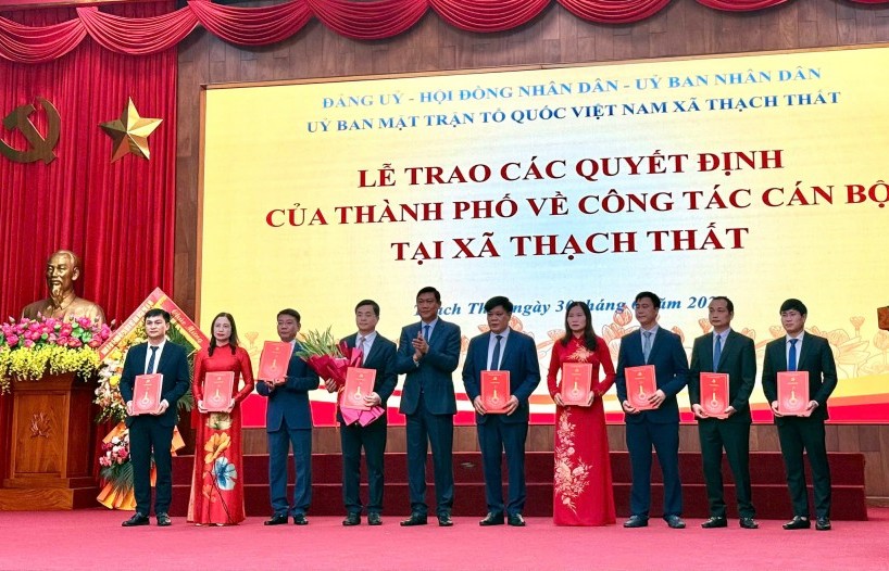 Xã Thạch Thất nỗ lực vận hành chính quyền địa phương hai cấp hiệu quả