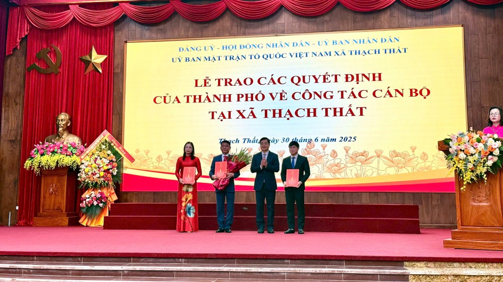 Xã Thạch Thất nỗ lực vận hành chính quyền địa phương hai cấp hiệu quả