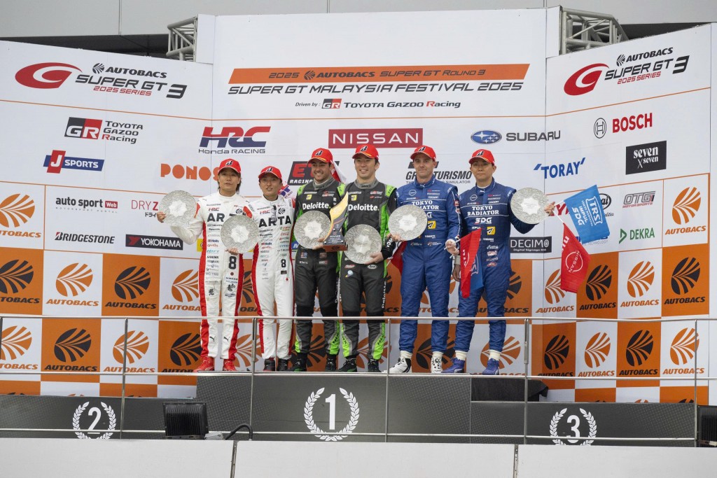 Ở hạng mục GT500, chiến thắng thuộc về Giuliano Alesi và Ukyo Sasahara trên chiếc Toyota GR Supra mang số 37 của đội TGR Team Deloitte TOM'S
