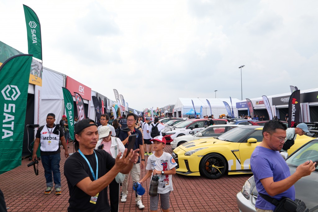 Bridgestone trở lại đường đua quốc tế Petronas Sepang cùng SUPER GT và Giải đua GR86 Cup Malaysia