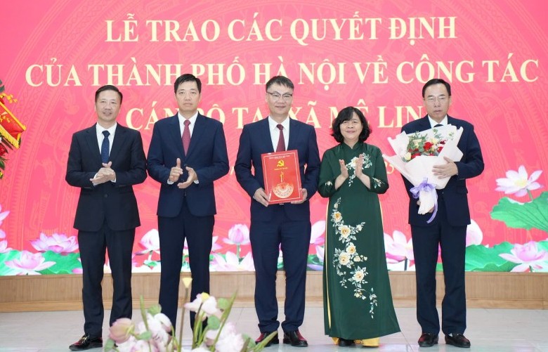 Đồng chí Nguyễn Anh Tuấn làm Bí thư Đảng ủy xã Mê Linh