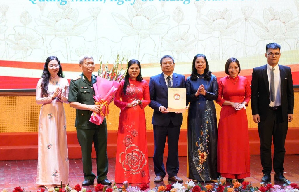 Ông Lê Sỹ Cường giữ chức Chủ tịch Ủy ban MTTQ xã Quang Minh