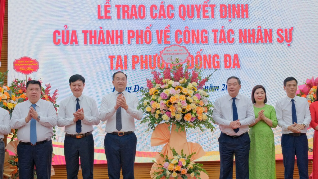 Vận hành chính quyền hiệu lực, hiệu quả, phục vụ người dân tốt hơn