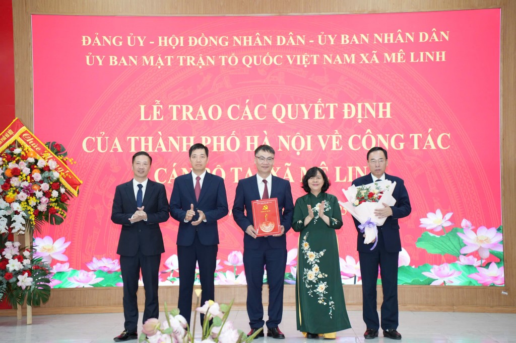 Đồng chí Nguyễn Anh Tuấn làm Bí thư Đảng ủy xã Mê Linh