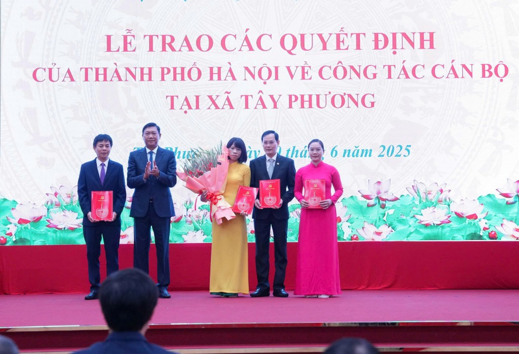 Vận hành chính quyền địa phương hai cấp với khát vọng cống hiến