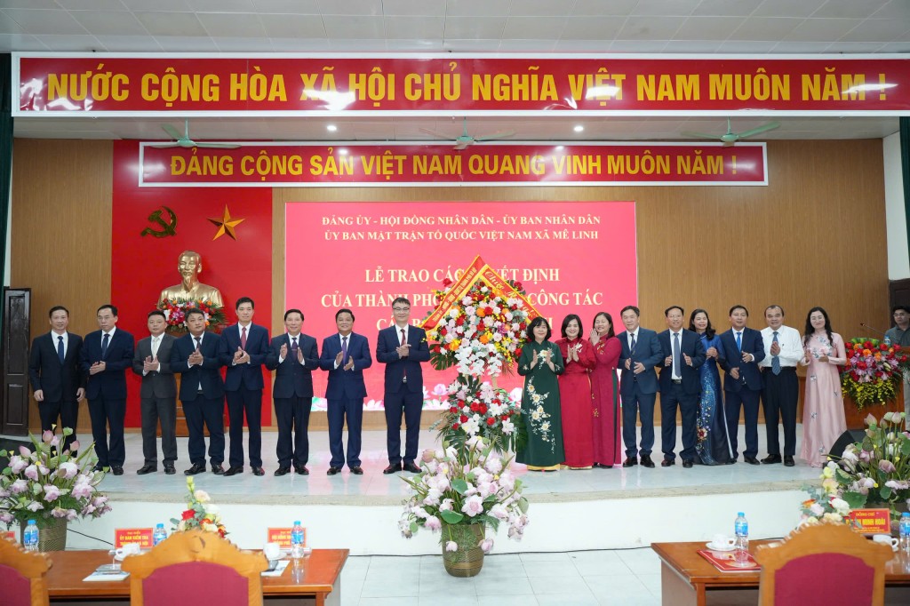 Đồng chí Nguyễn Anh Tuấn làm Bí thư Đảng ủy xã Mê Linh