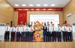 Đồng chí Nguyễn Văn Quyến giữ chức Bí thư Đảng ủy xã Bát Tràng