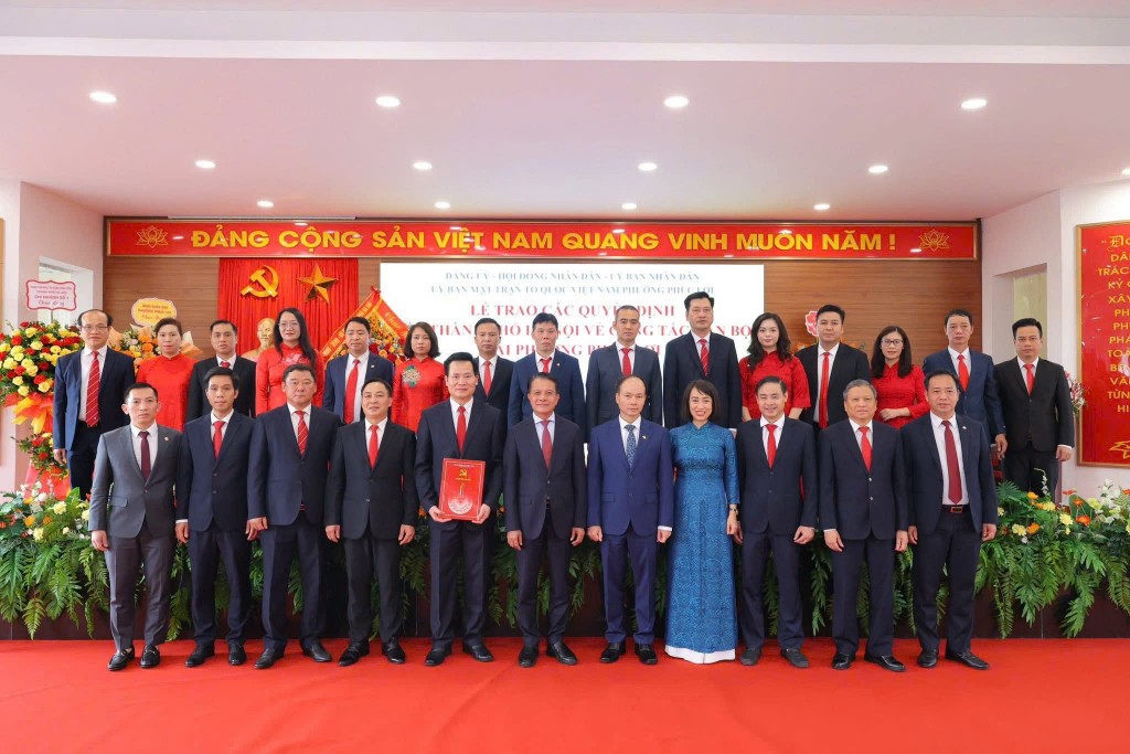 Ra mắt Ban Chấp hành Đảng bộ phường Phúc Lợi