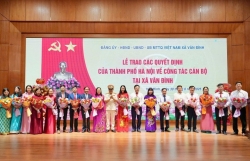 Xã Vân Đình công bố các Quyết định về công tác cán bộ