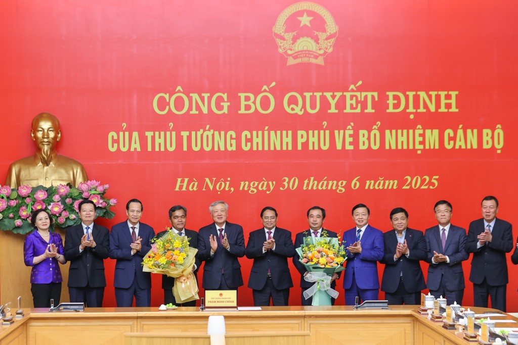 Thủ tướng đề nghị Thanh tra Chính phủ và Bộ Dân tộc và Tôn giáo tiếp tục phối hợp chặt chẽ với các cơ quan khác trong hệ thống chính trị để hoàn thành xuất sắc các nhiệm vụ được giao - Ảnh: VGP/Nhật Bắc Thủ tướng đề nghị Thanh tra Chính phủ và Bộ Dân tộc và Tôn giáo tiếp tục phối hợp chặt chẽ với các cơ quan khác trong hệ thống chính trị để hoàn thành xuất sắc các nhiệm vụ được giao - Ảnh: VGP/Nhật Bắc