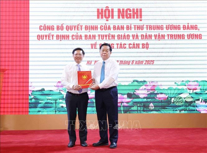 Đồng chí Trần Thanh Lâm giữ chức Phó Trưởng ban Tuyên giáo và Dân vận Trung ương