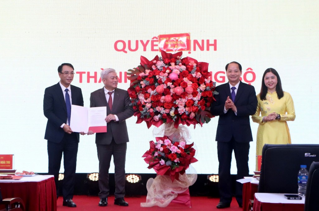 Tin tưởng phường Đại Mỗ sẽ đạt được những thành tựu mới, thành nơi đáng sống