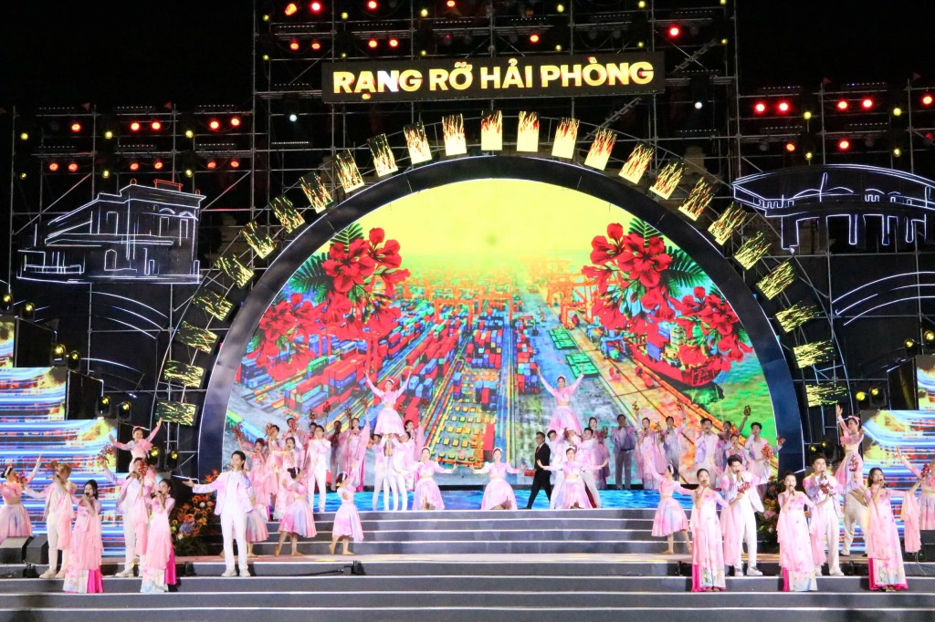 Chương trình Rạng rỡ Hải Phòng chào mừng thành phố mới hợp nhất