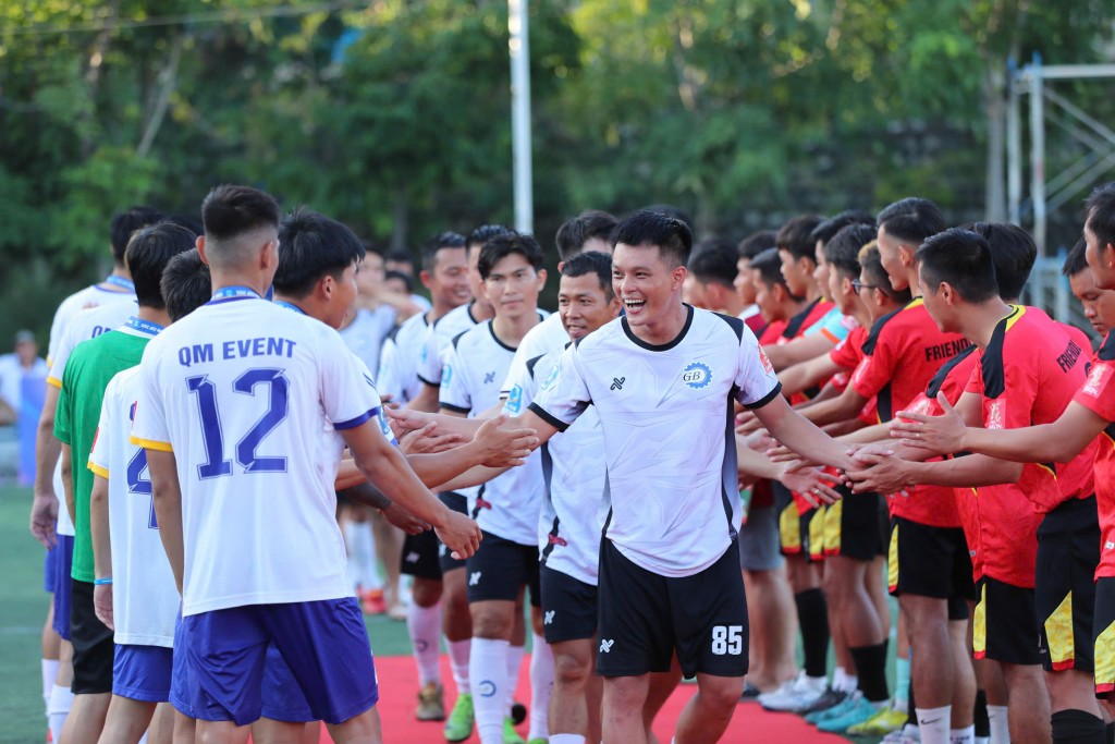 CLB Friendly vô địch Giải bóng đá 7 người Bia Saigon Dragon Cup 2025 tại Nam Trung Bộ