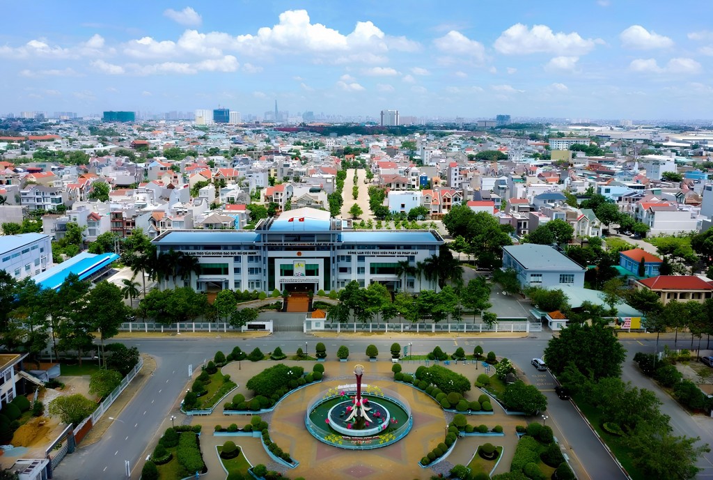 Chủ tịch UBND TP Hồ Chí Minh làm việc với phường Dĩ An