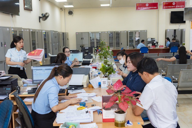 Mô hình quản trị mới tại Quảng Ninh ứng dụng công nghệ để nâng cao chất lượng phục vụ người dân