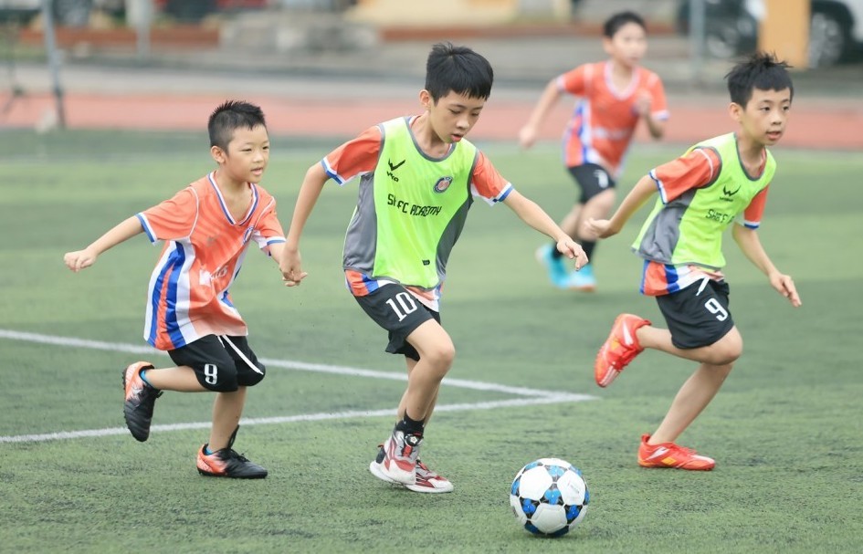 Chương trình đào tạo bóng đá trẻ SHB FC Academy - món quà ý nghĩa cho thiếu nhi