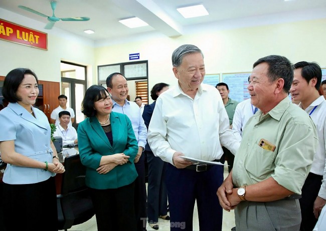 Tổng Bí thư Tô Lâm kiểm tra hoạt động của chính quyền địa phương 2 cấp ở Hà Nội