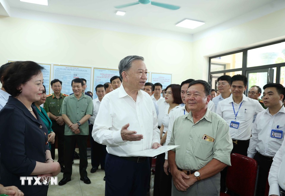 Tổng Bí thư Tô Lâm kiểm tra hoạt động của chính quyền địa phương 2 cấp ở Hà Nội