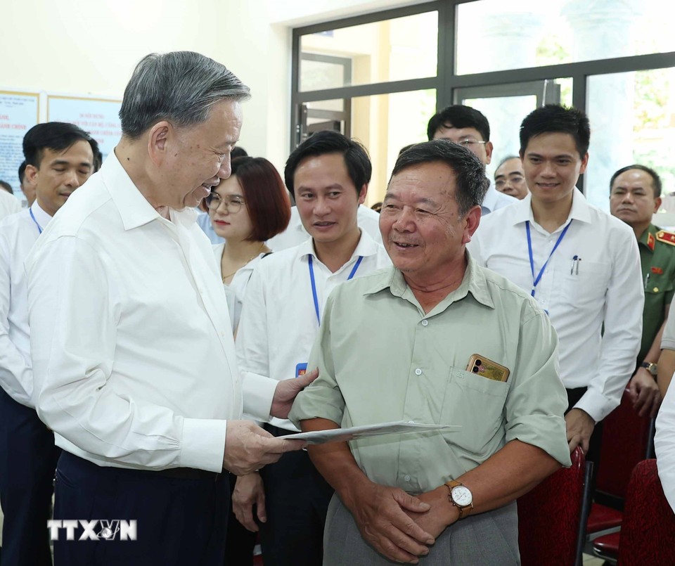 Tổng Bí thư Tô Lâm kiểm tra hoạt động của chính quyền địa phương 2 cấp ở Hà Nội