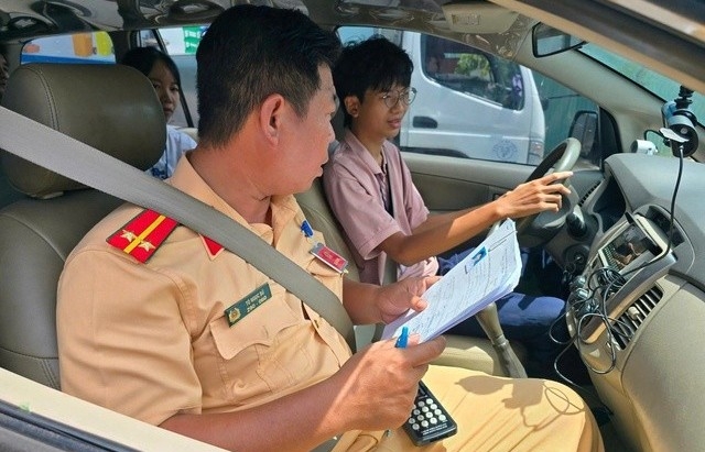 Kỳ thi sát hạch lái xe diễn ra thuận lợi, khách quan, công bằng