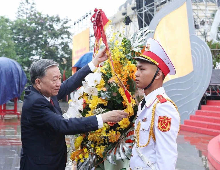 Tinh thần Tổng Bí thư Nguyễn Văn Linh - Ngọn lửa đổi mới dẫn đường trong kỷ nguyên vươn mình của dân tộc*