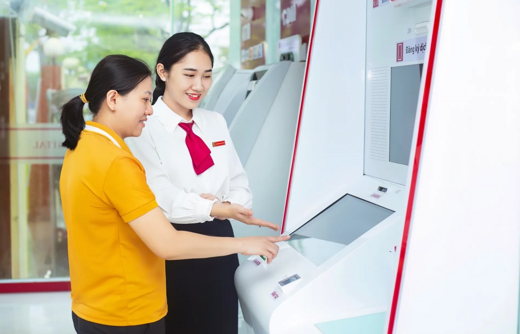 Lan tỏa tri thức - Tiên phong chuyển đổi số