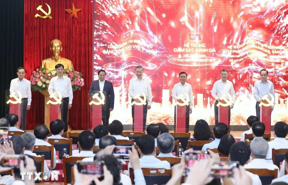 Tổng Bí thư Tô Lâm chủ trì hội nghị sơ kết thực hiện Nghị quyết 57-NQ/TW