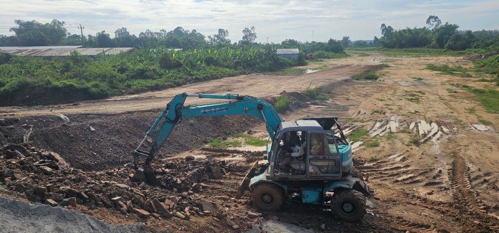 Cầu Quảng Đà đã xong, đường dẫn phía Điện Bàn vẫn chưa thấy đâu