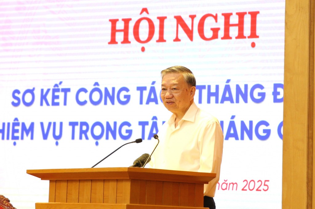 Tổng Bí thư Tô Lâm khẳng định, Nghị quyết 57 là Nghị quyết có ý nghĩa chiến lược, định hình con đường phát triển nhanh và bền vững của đất nước trong giai đoạn mới - Ảnh: VGP/Nguyễn Hoàng
