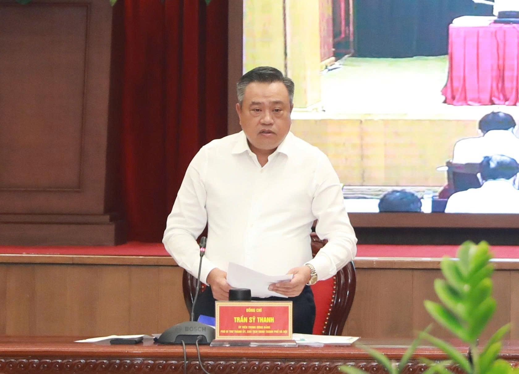 hủ tịch UBND thành phố Hà Nội Trần Sỹ Thanh phát biểu tham luận tại hội nghị. Ảnh: Thanh Vân