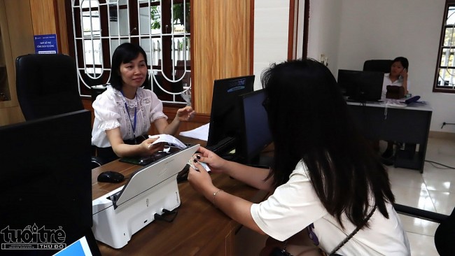Hải Phòng: Người dân phấn khởi khi không phải đi xa làm thủ tục