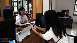 Hải Phòng: Người dân phấn khởi khi không phải đi xa làm thủ tục