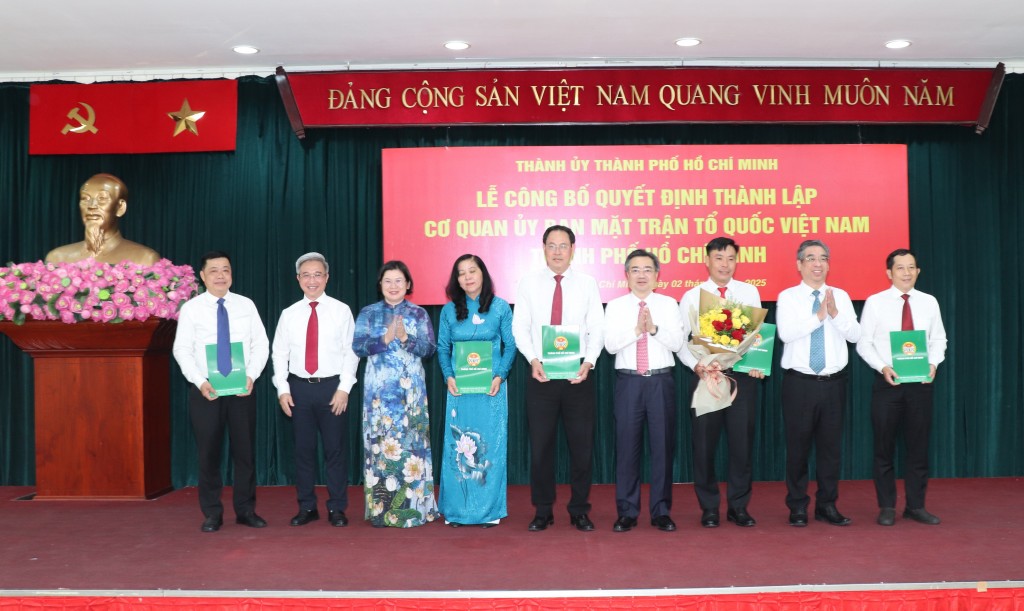 Kiện toàn nhân sự Ủy ban MTTQ Việt Nam TP Hồ Chí Minh