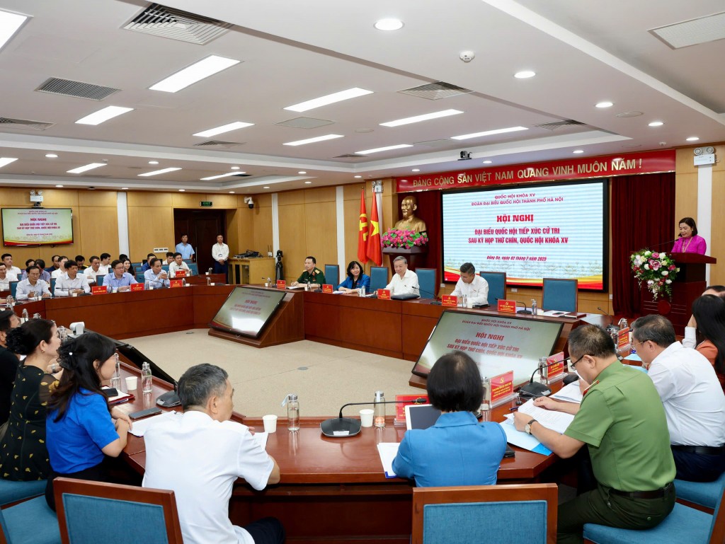 Tổng Bí thư Tô Lâm tiếp xúc cử tri Hà Nội