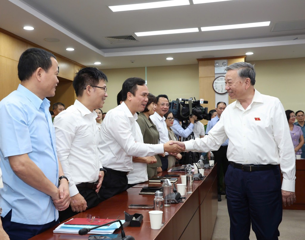 Tổng Bí thư Tô Lâm tiếp xúc cử tri Hà Nội