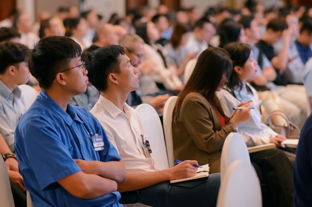 Đổi mới tương lai ngành sản xuất điện tử Việt Nam