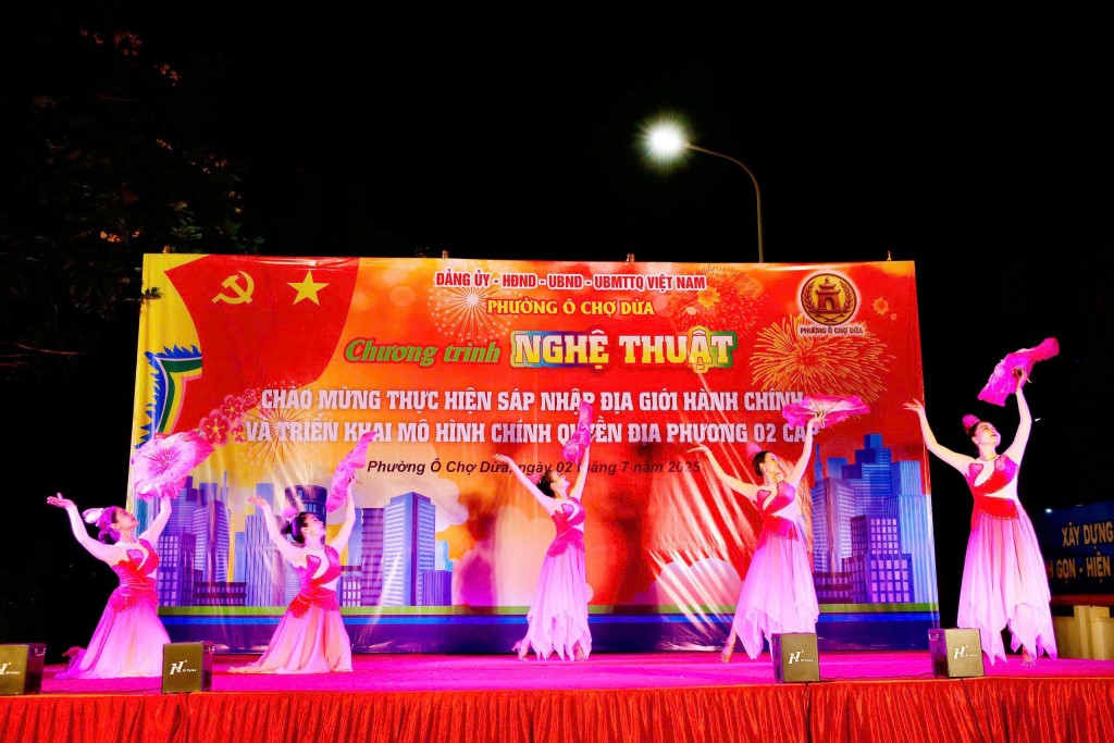Tiết mục biểu diễn tại chương trình