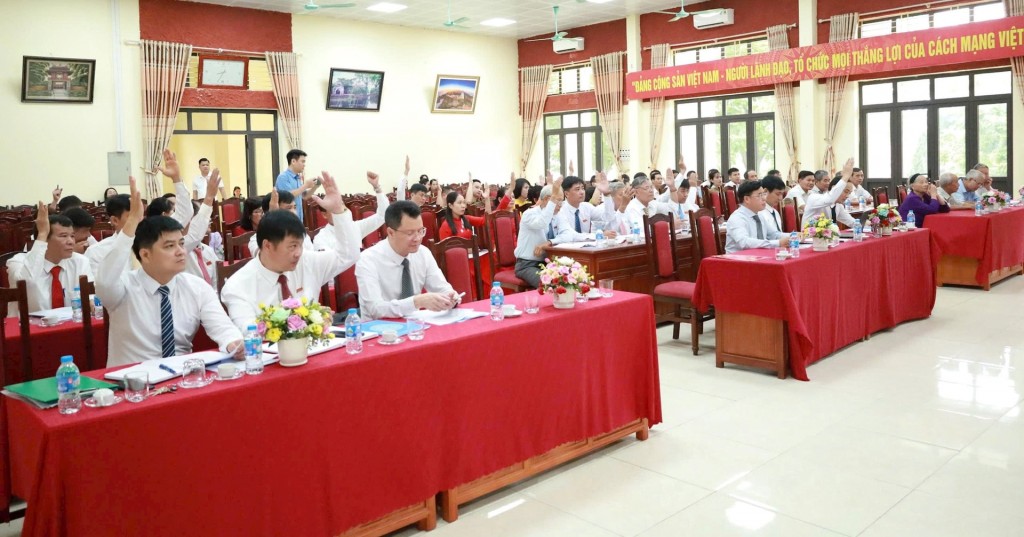 Khởi đầu ý nghĩa cho việc vận hành chính quyền địa phương hai cấp