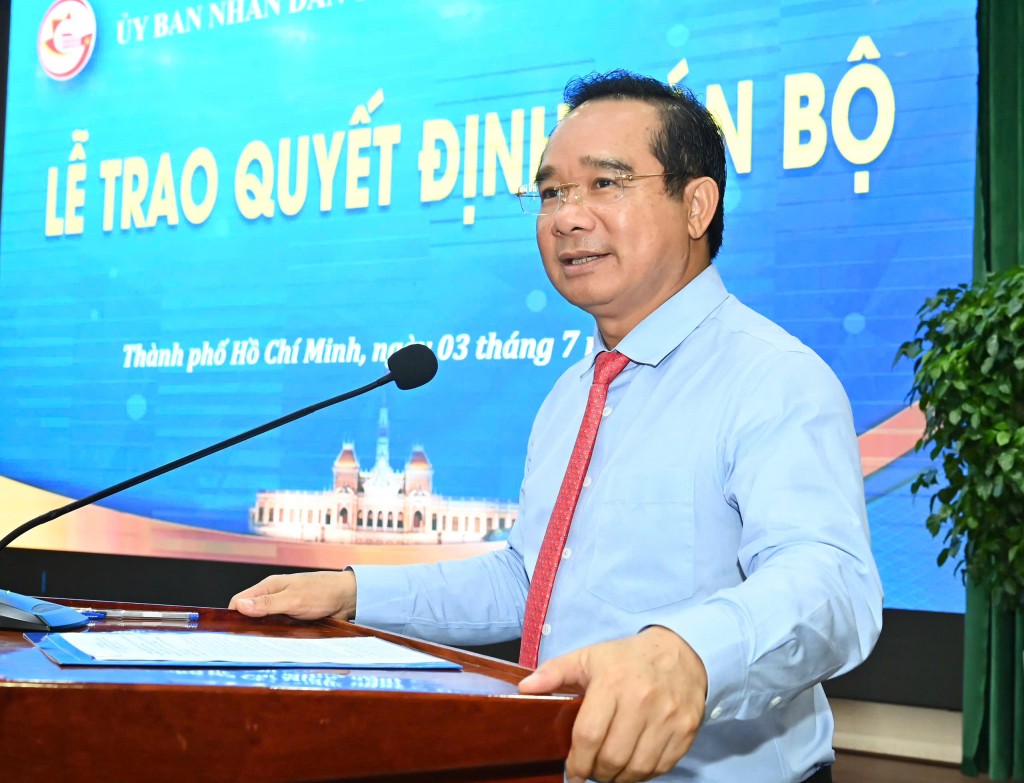 Chủ tịch UBND TP Hồ Chí Minh Nguyễn Văn Được phát biểu giao nhiệm vụ (ảnh: Việt Dũng)